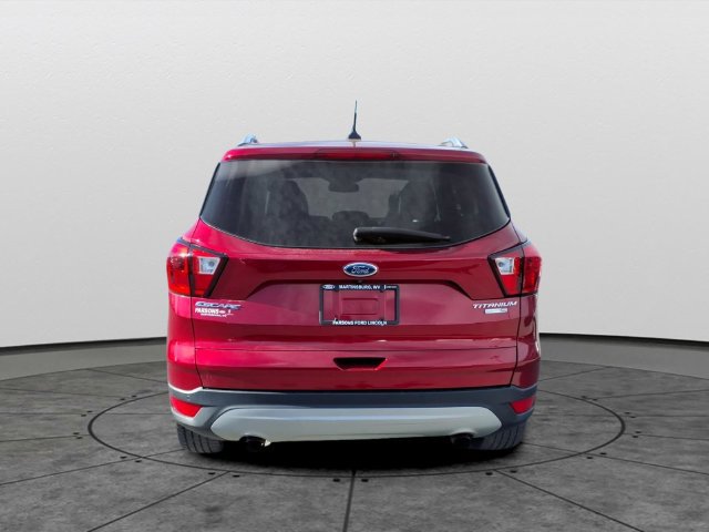 Used 2019 Ford Escape Titanium AWD/4WD image 5