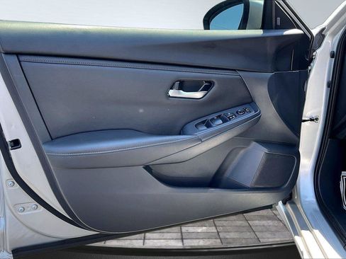 Certified 2023 Nissan Sentra S FWD image 23
