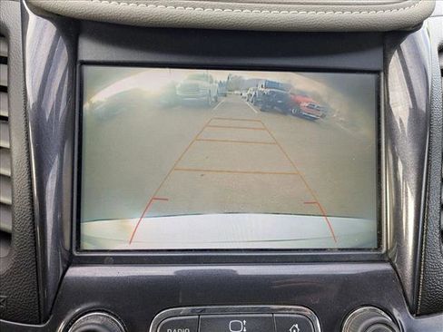 Used 2018 Chevrolet Impala LT image 10