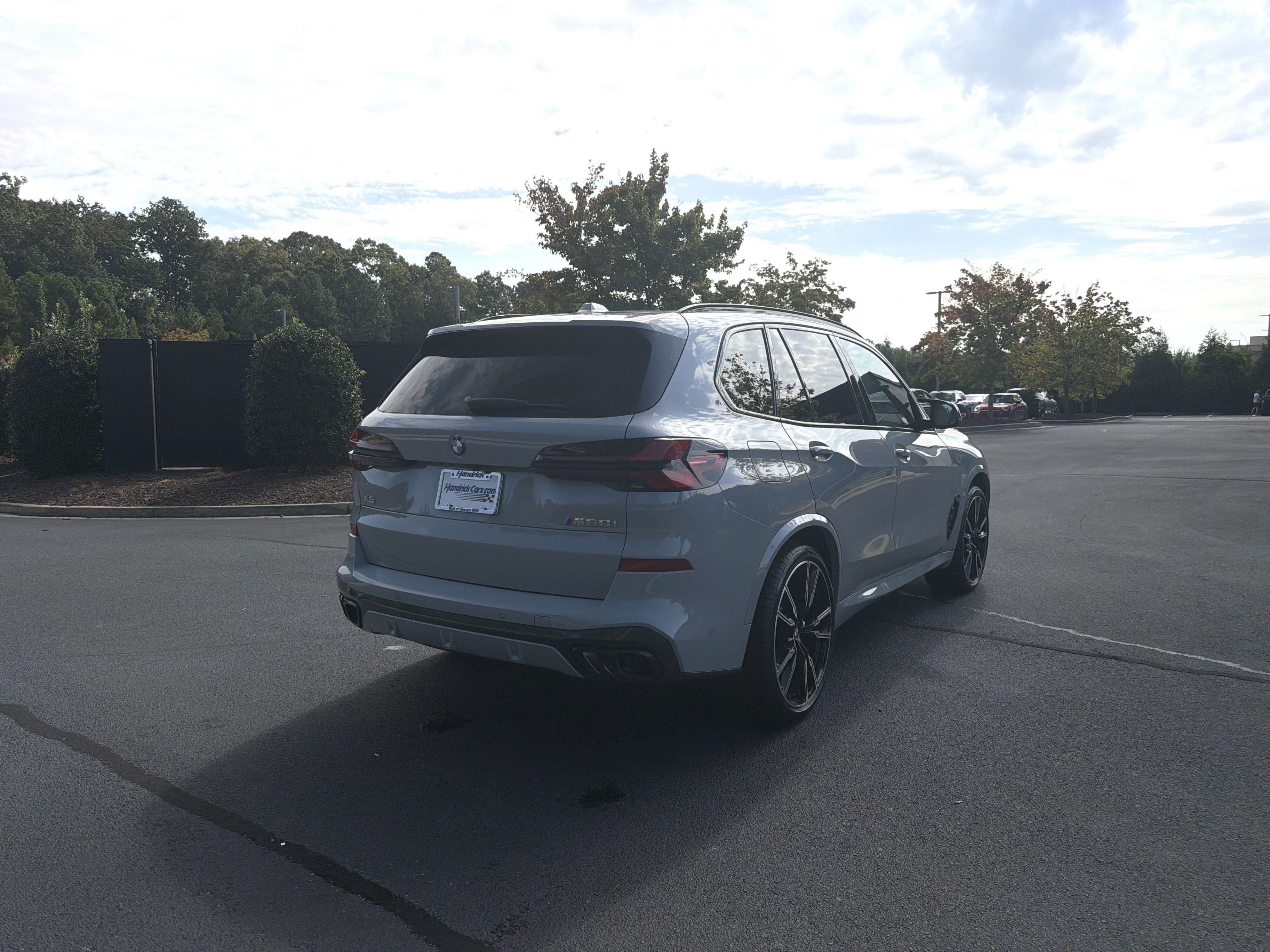 Used 2025 BMW X5 M60i AWD/4WD image 3