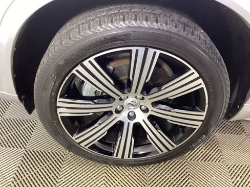Used 2020 Volvo XC90 T6 Inscription w/ Protection Package image 8