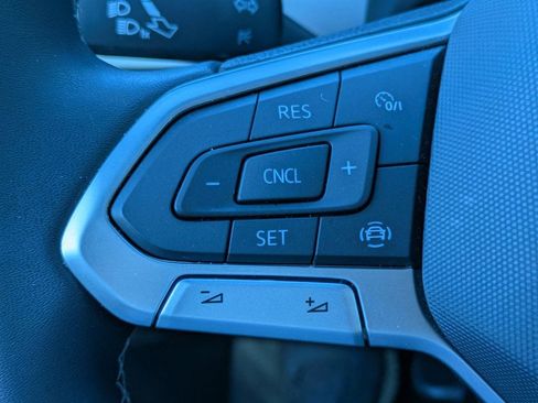 Certified 2023 Volkswagen Atlas Cross Sport SE AWD/4WD image 24