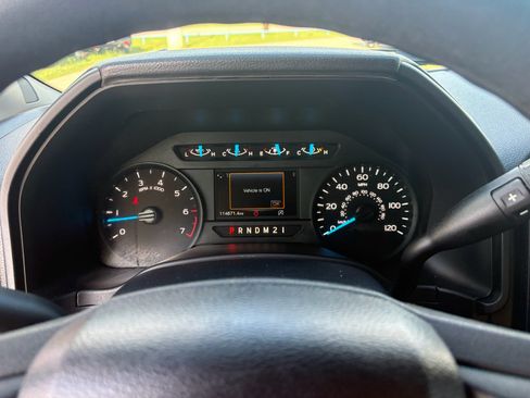 Used 2017 Ford F150 XL w/ Equipment Group 101A Mid RWD image 16