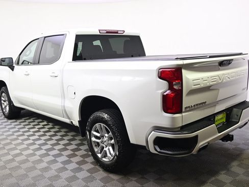 Used 2024 Chevrolet Silverado 1500 RST AWD/4WD image 3