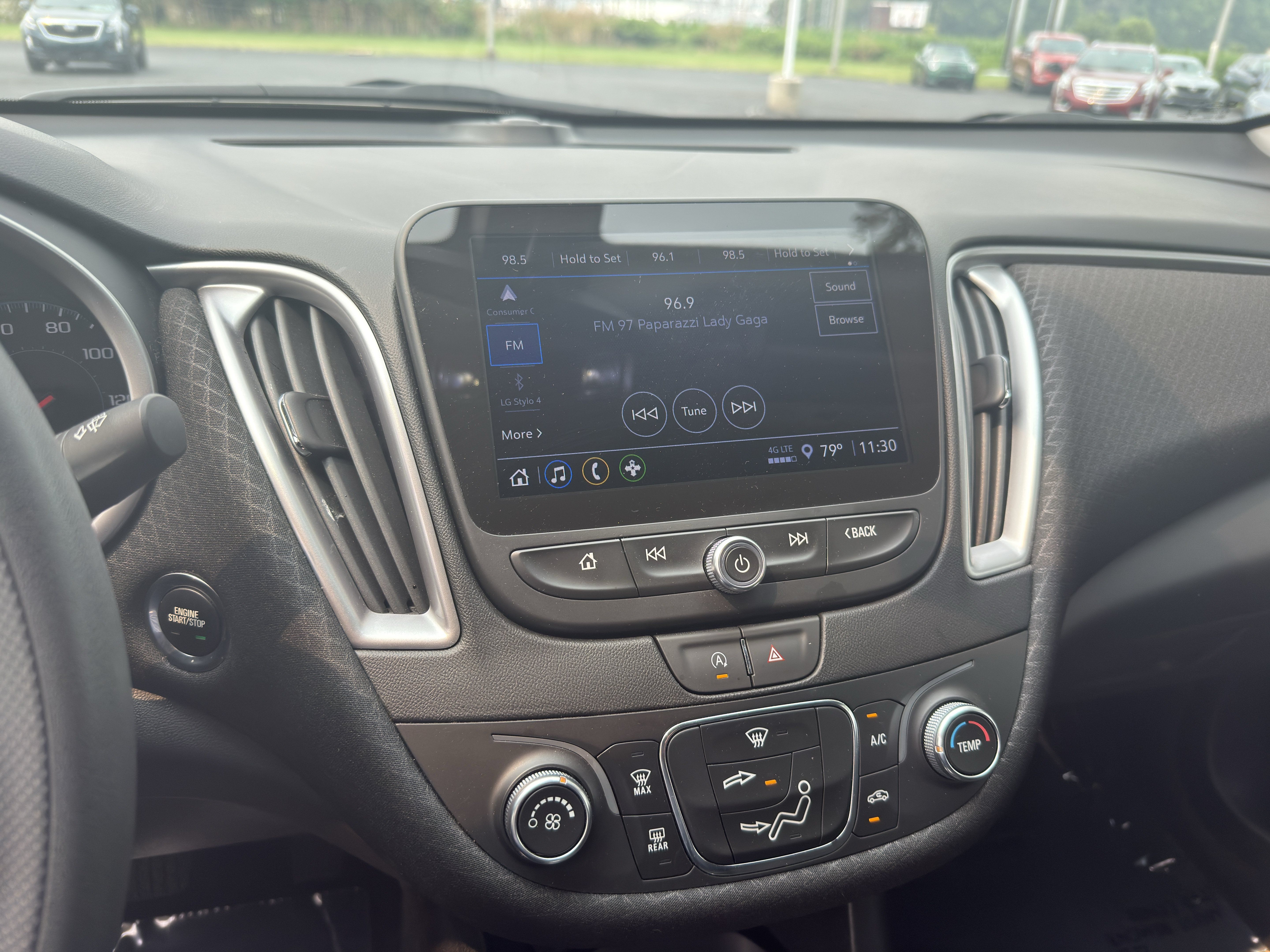 Used 2021 Chevrolet Malibu LS FWD image 12