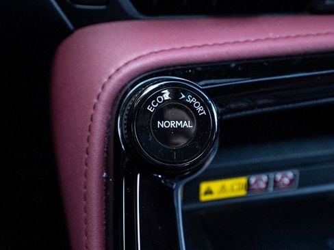 Used 2025 Lexus NX 350h AWD w/ Premium Package image 31