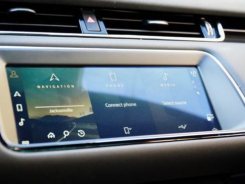 Used 2021 Land Rover Range Rover Evoque R-Dynamic S image 17