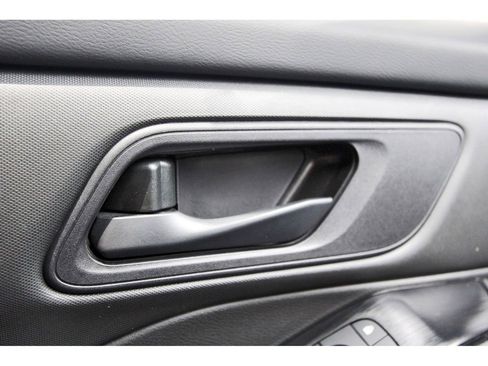 Used 2025 Nissan Rogue S FWD image 16
