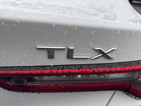 Used 2021 Acura TLX w/ Advance Package image 10