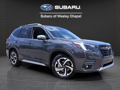 Certified 2023 Subaru Forester Touring AWD/4WD image 1