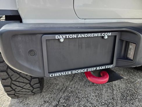 Used 2018 Jeep Wrangler Unlimited Rubicon AWD/4WD image 10