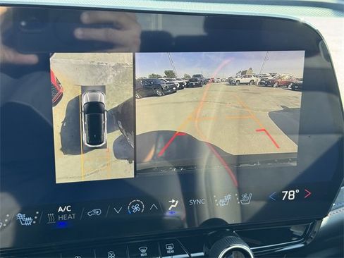 New 2026 Chevrolet Blazer EV RS image 13