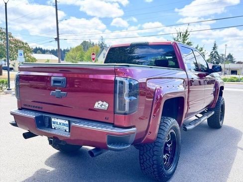 Used 2017 Chevrolet Silverado 1500 LT w/ All Star Edition AWD/4WD image 5