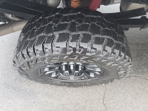 Used 2022 Ford F350 Lariat w/ Tremor Off-Road Package image 9