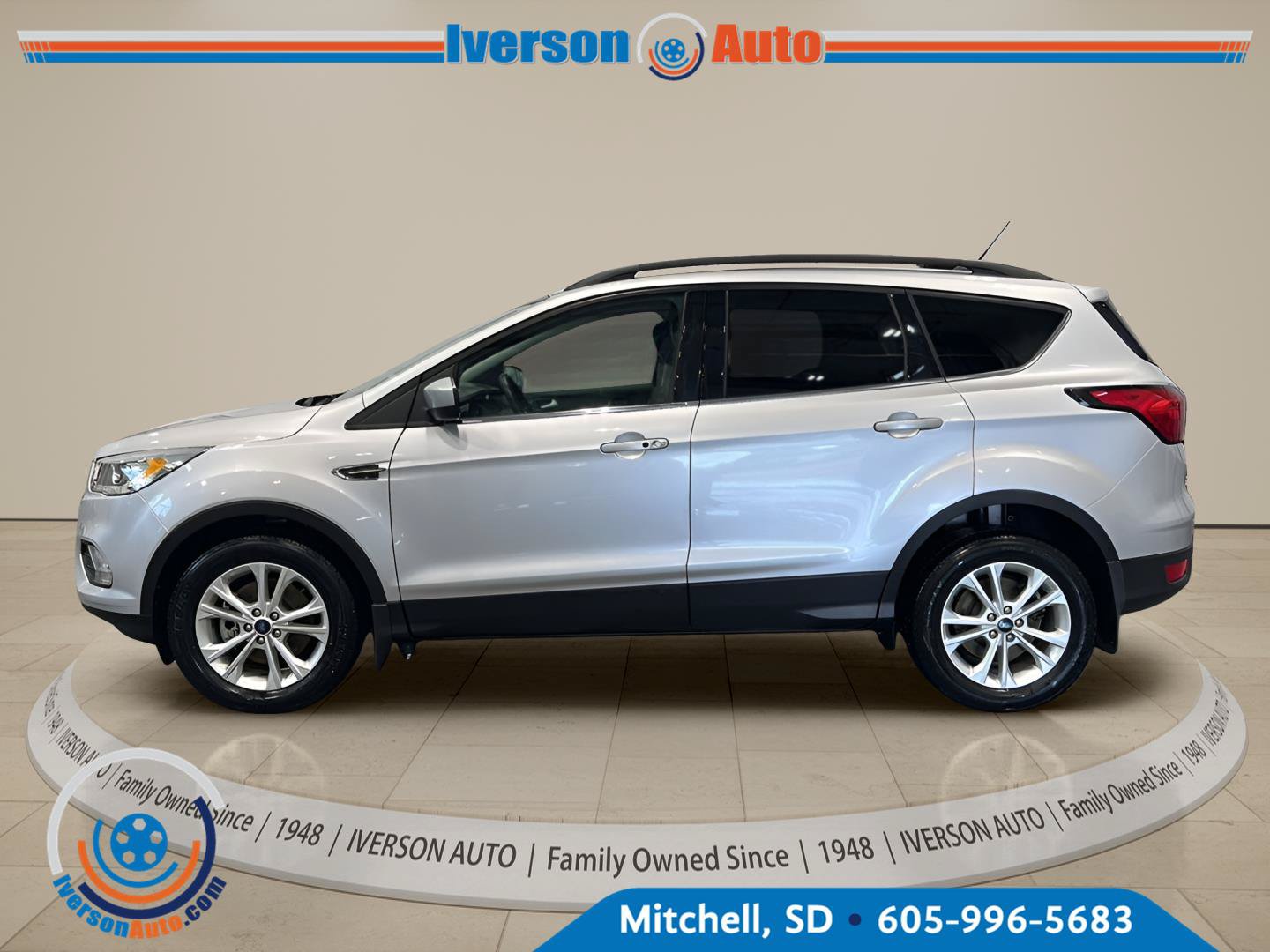 Used 2019 Ford Escape SEL AWD/4WD image 4