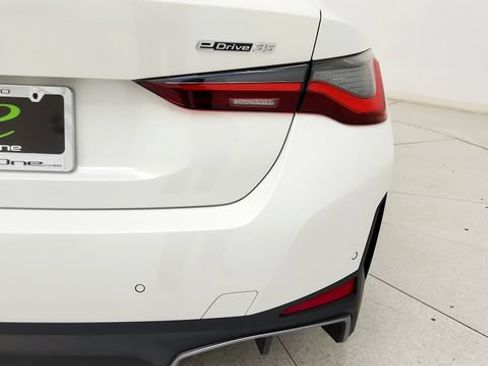 Used 2023 BMW i4 eDrive35 w/ Premium Package RWD image 28