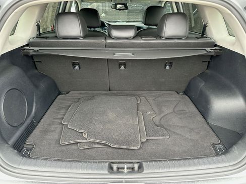 Used 2022 Kia Niro EX Premium w/ Cold Weather Package image 21