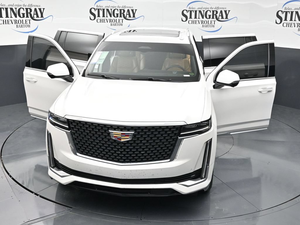 Used 2022 Cadillac Escalade ESV Premium Luxury w/ Performance Package AWD/4WD image 39