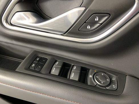 Used 2023 Chevrolet Tahoe RST image 33