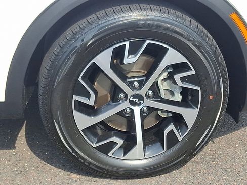 Used 2023 Kia Sportage EX w/ EX Premium Package image 8