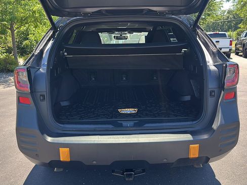 Used 2025 Subaru Outback Wilderness AWD/4WD image 12