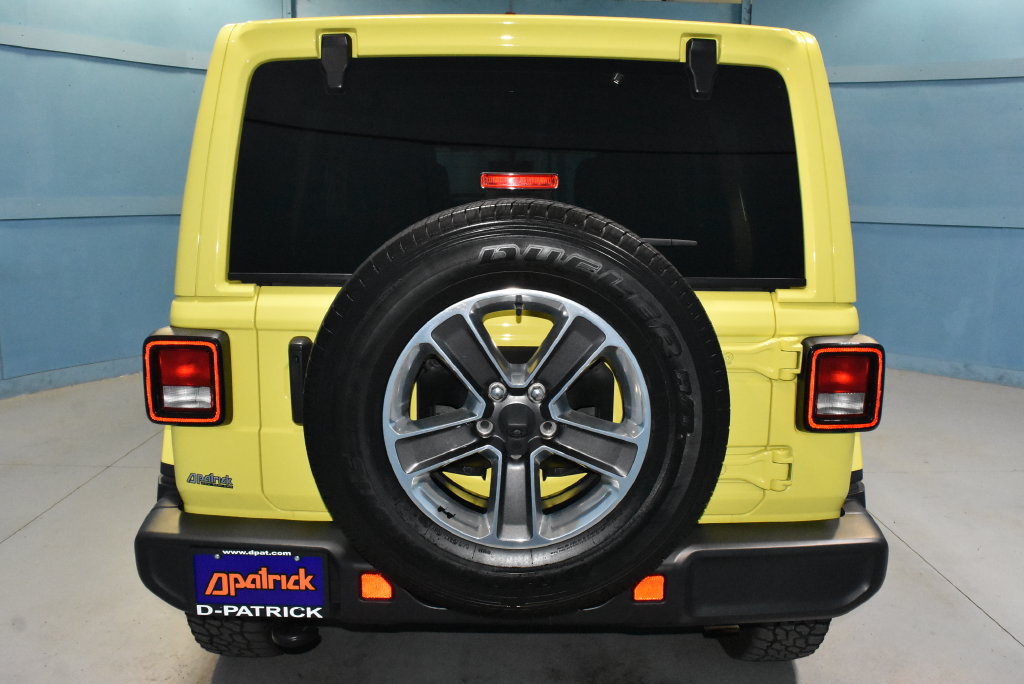 Used 2023 Jeep Wrangler Unlimited Sahara AWD/4WD image 27