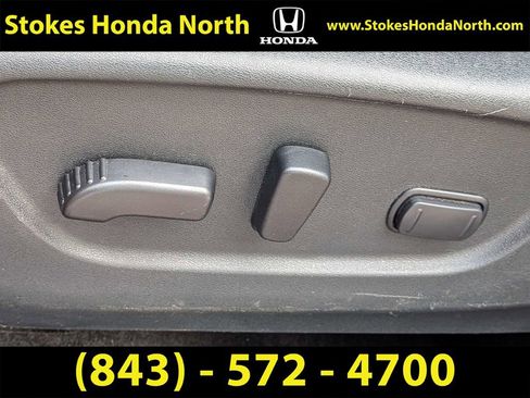 Used 2020 Nissan Rogue SV w/ Premium Package FWD image 23