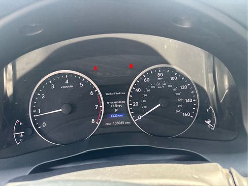 Used 2015 Lexus ES 350 w/ Luxury Package FWD image 11