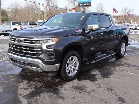 Used 2022 Chevrolet Silverado 1500 LTZ w/ LTZ Convenience Package II image 30