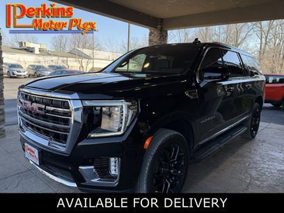 Used 2023 GMC Yukon XL SLT w/ SLT Luxury Package