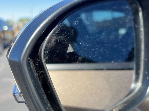 New 2026 Nissan Kicks SR w/ SR Premium Package image 29