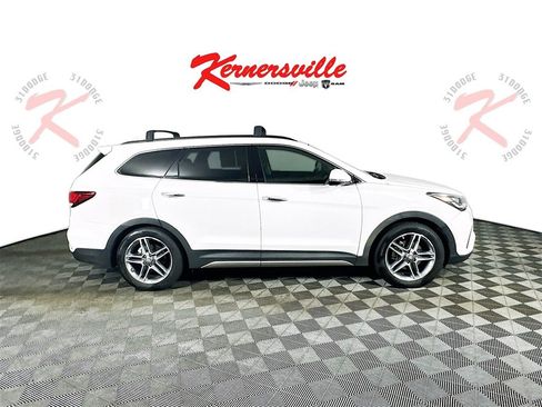 Used 2017 Hyundai Santa Fe Limited image 8