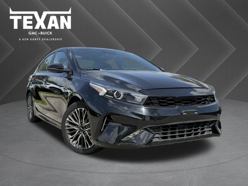 Used 2023 Kia Forte GT-Line w/ GT-Line Premium Package FWD image 1