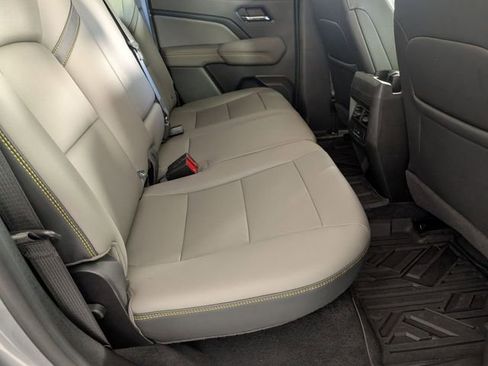 Certified 2024 Chevrolet Colorado ZR2 w/ ZR2 Convenience Package III image 32