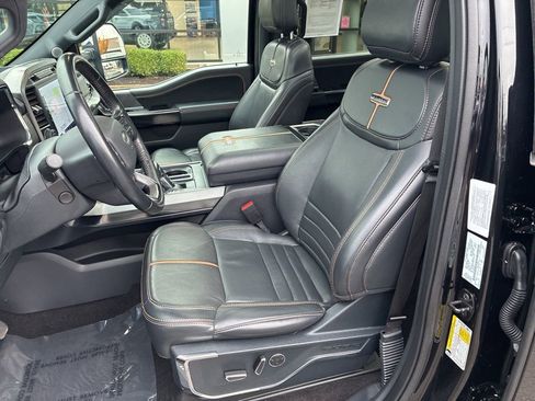 Used 2021 Ford F150 Platinum w/ FX4 Off-Road Package image 19