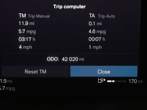 Used 2024 Volvo XC90 B6 Plus w/ Protection Package Premier image 40