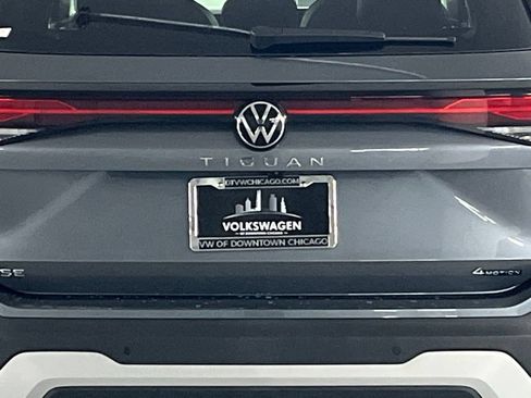 New 2026 Volkswagen Tiguan SE AWD/4WD image 35