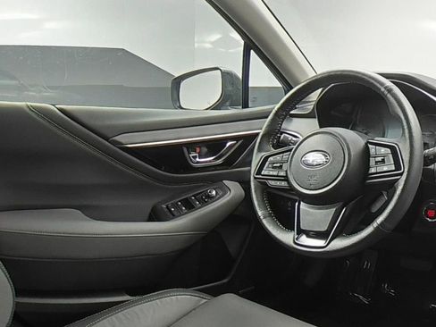 Used 2024 Subaru Outback Onyx Edition image 9