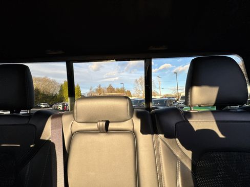 Used 2020 RAM 1500 Rebel image 33