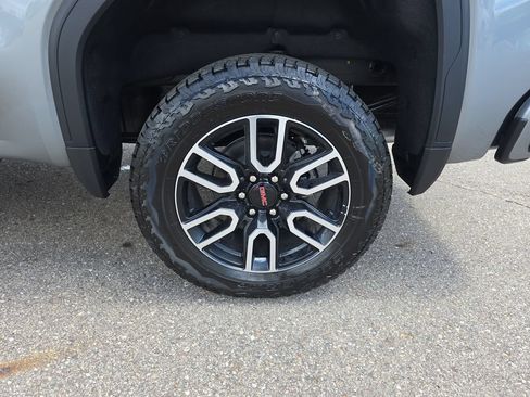 New 2026 GMC Sierra 1500 AT4 w/ AT4 Premium Package AWD/4WD image 35