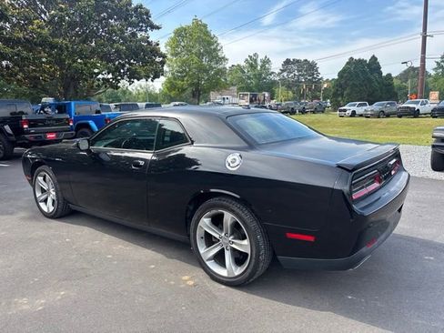 Used 2016 Dodge Challenger SXT w/ Super Sport Group (SS/T) RWD image 5