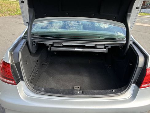 Used 2014 Mercedes-Benz E 350 4MATIC Sedan image 23
