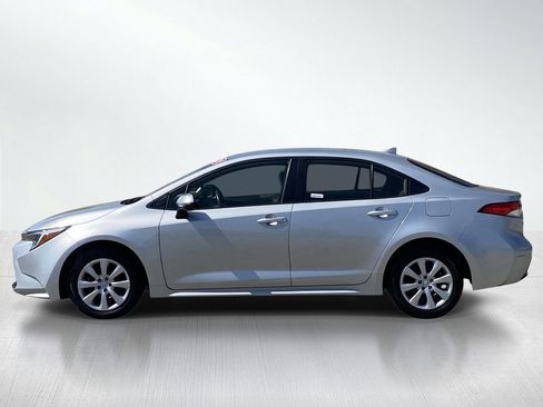 Certified 2025 Toyota Corolla LE image 2