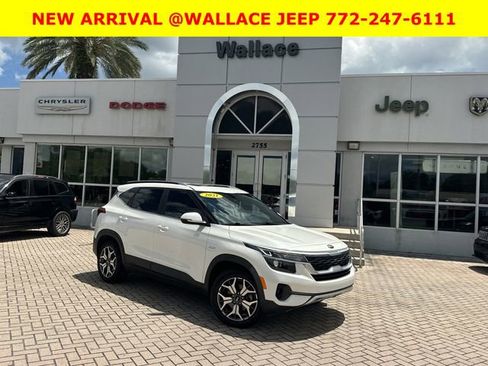 Used 2021 Kia Seltos EX AWD/4WD image 1