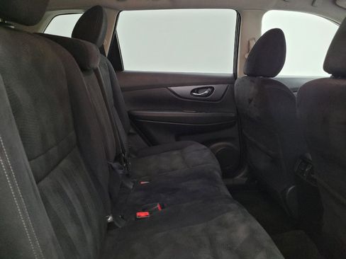 Used 2016 Nissan Rogue SV w/ SV Premium Package image 19