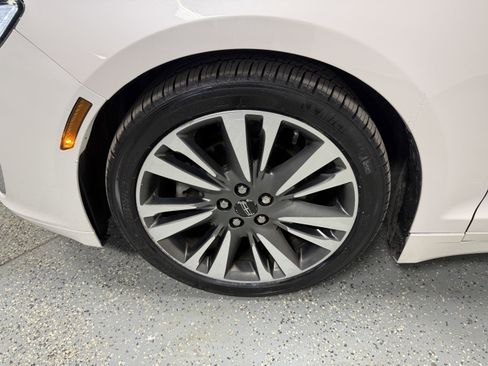 Used 2017 Lincoln MKZ Reserve w/ Climate Package image 27