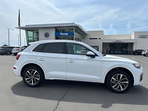 Used 2024 Audi Q5 2.0T Premium Plus AWD/4WD image 2