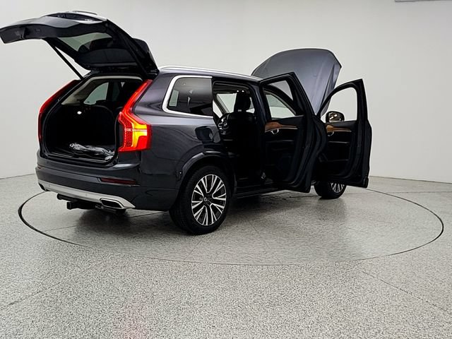 Used 2021 Volvo XC90 T6 Momentum w/ Climate Package AWD/4WD image 11