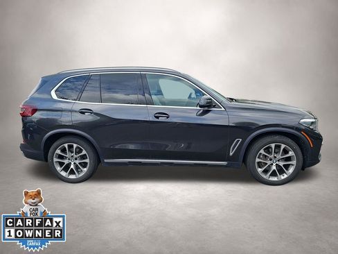Used 2023 BMW X5 xDrive40i w/ Premium Package AWD/4WD image 3