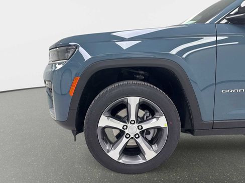 New 2026 Jeep Grand Cherokee Limited image 18